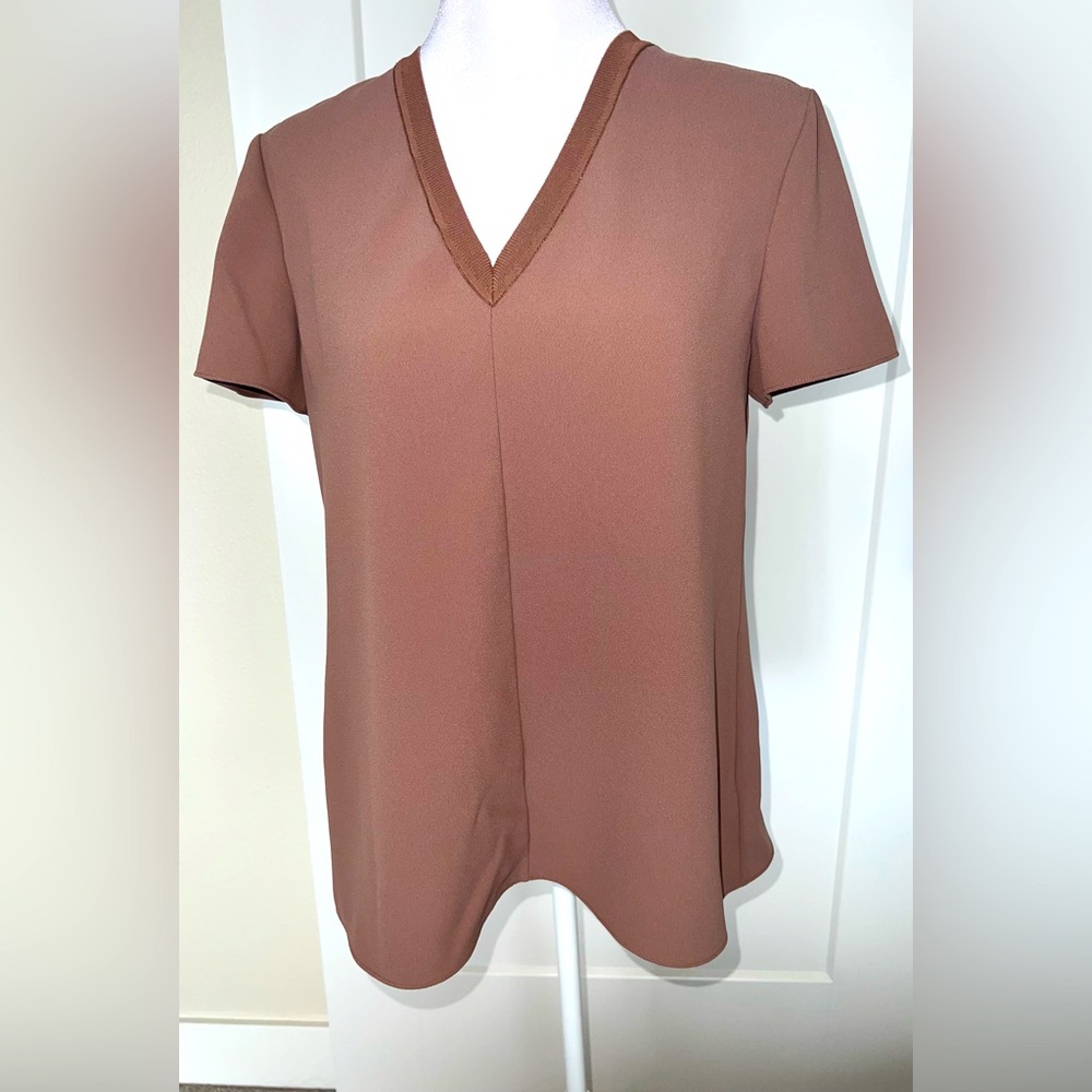 THEORY taupe crepe a-line v-neck blouse, women’s size small